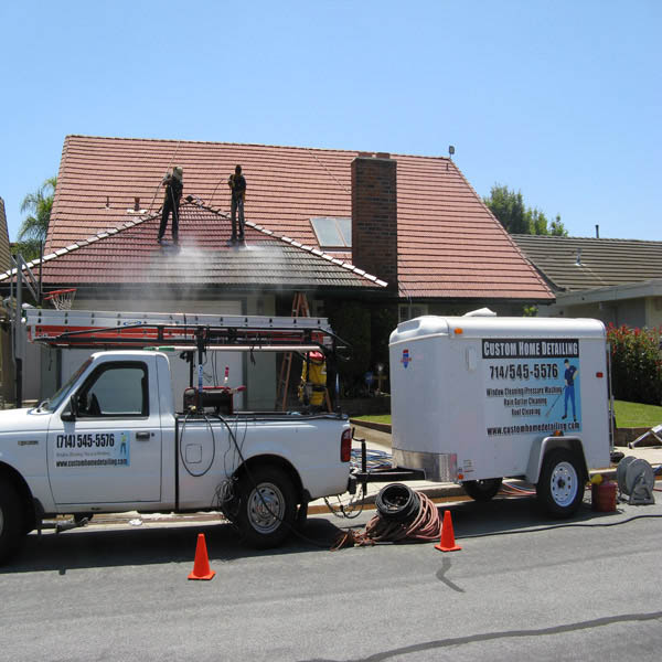 Roof Cleaning After Los Alamitos